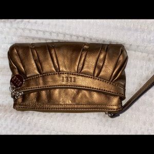 gold wristlet/clutch